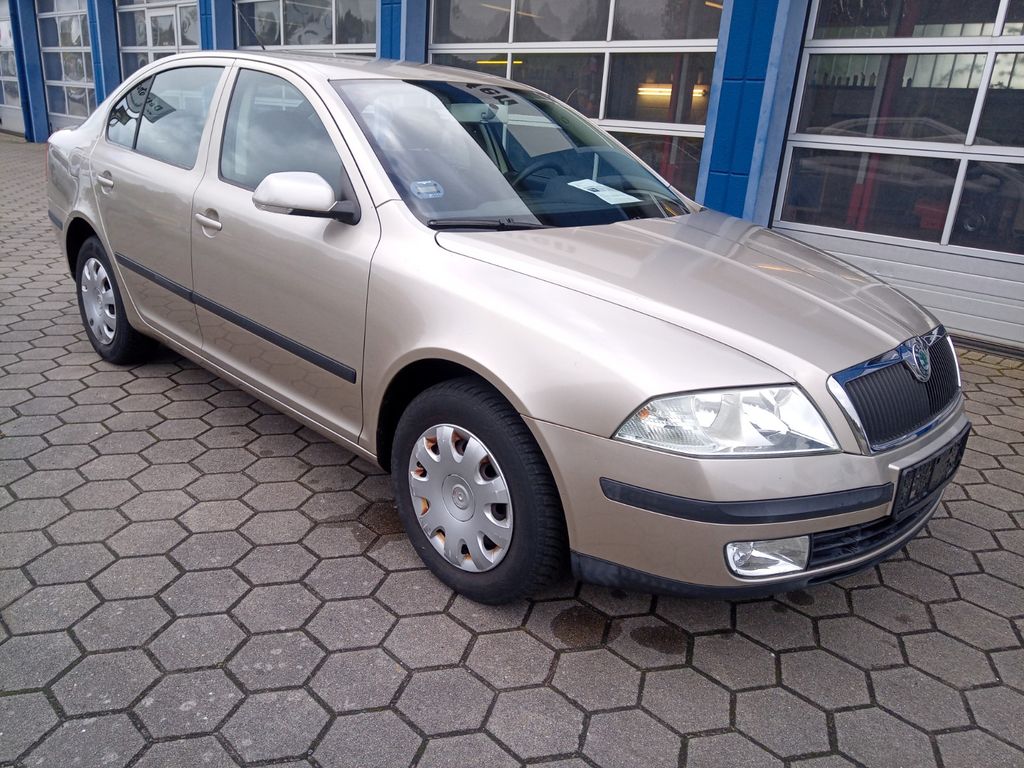 Bild des Angebotes Skoda Octavia Lim. Ambiente/1.Hand/HU neu