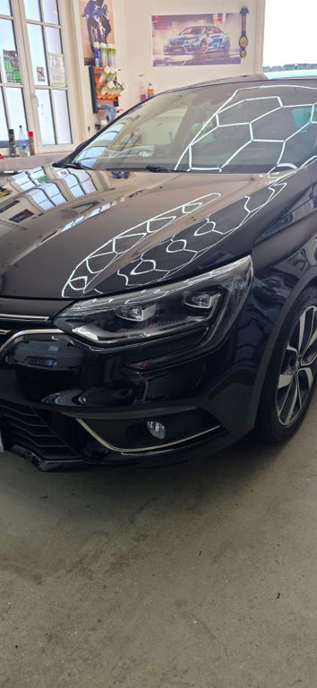 Bild des Angebotes Renault Megane BLUE dCi 115 Bose Edition Bose Edition