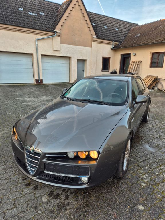 Bild des Angebotes Alfa Romeo 159 1.9 JTS 16V Distinctive Ersatzteilträger