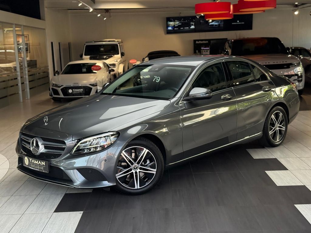 Bild des Angebotes Mercedes-Benz C 180 Aut. Avantgarde*Navi*Carplay*DAB
