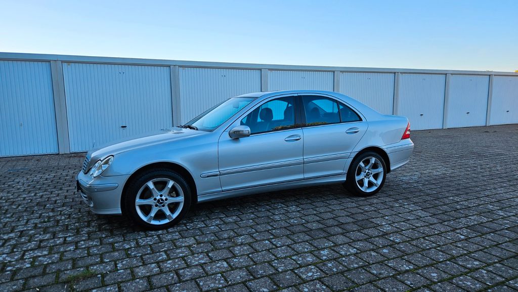 Bild des Angebotes Mercedes-Benz C 230, Sport Edition  V6,  AUTOMATIK
