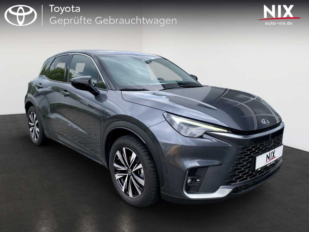 Bild des Angebotes Lexus LBX 1.5 Hybrid 4X4 Cool LED LEDER KAMERA