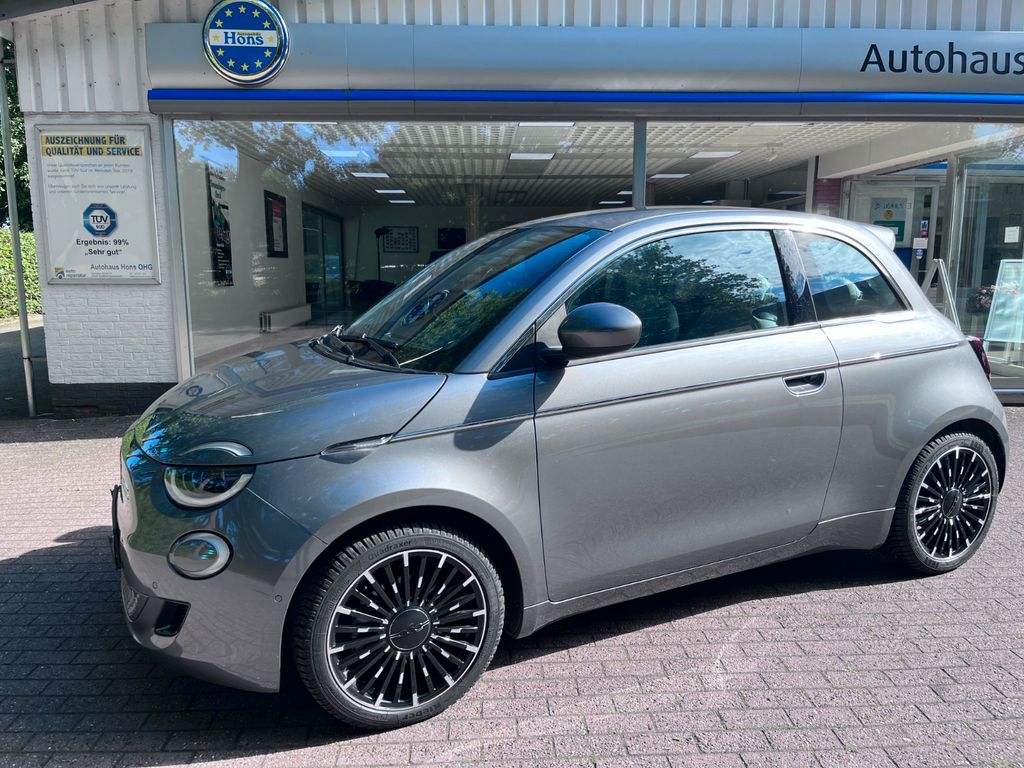 Bild des Angebotes Fiat 500e "la Prima" 3+1 42 kWh La Prima