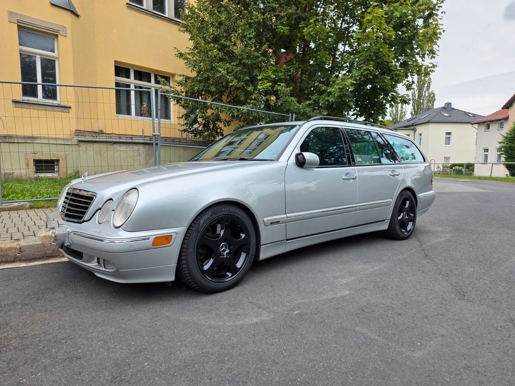 Bild des Angebotes Mercedes-Benz S210 E 430 T Avantgarde M113 ADS 7 Sitzer