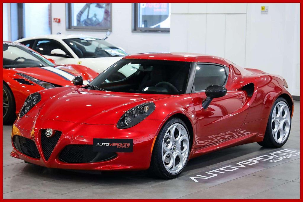 Bild des Angebotes Alfa Romeo 4C **1750 TBi|FULL CARBON SPEC