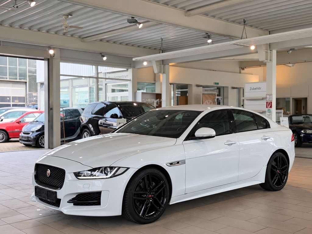 Bild des Angebotes Jaguar XE R-Sport*KLIMAAUT.*NAVI*RFK*APPLE C*Bi.X*LED*