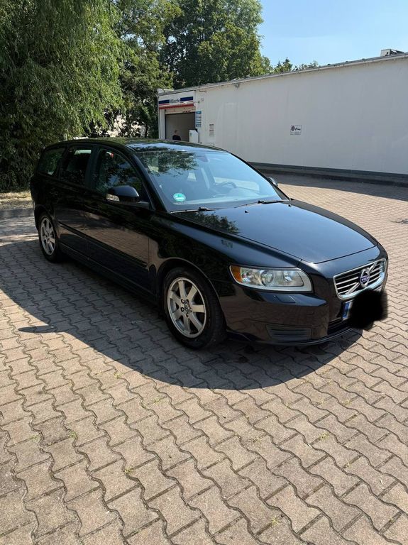 Bild des Angebotes Volvo V50 DRIVe -