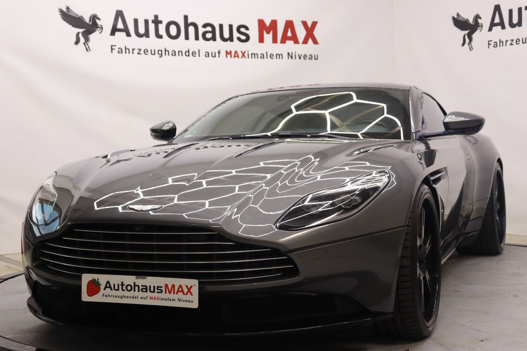 Bild des Angebotes Aston Martin DB11 5.2 V12 AMR~Carbon~CEO-Edition~Memory~B&O