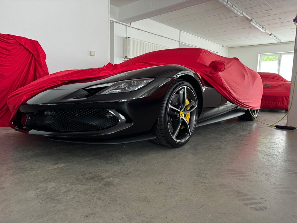 Bild des Angebotes Ferrari 296 GTB NEUWAGENZUSTAND, Lift, MwSt ausweisbar!