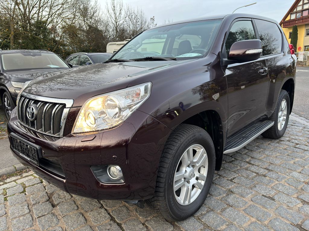 Bild des Angebotes Toyota Land Cruiser 3.0 D-4D 6-Gang Schalter Webasto