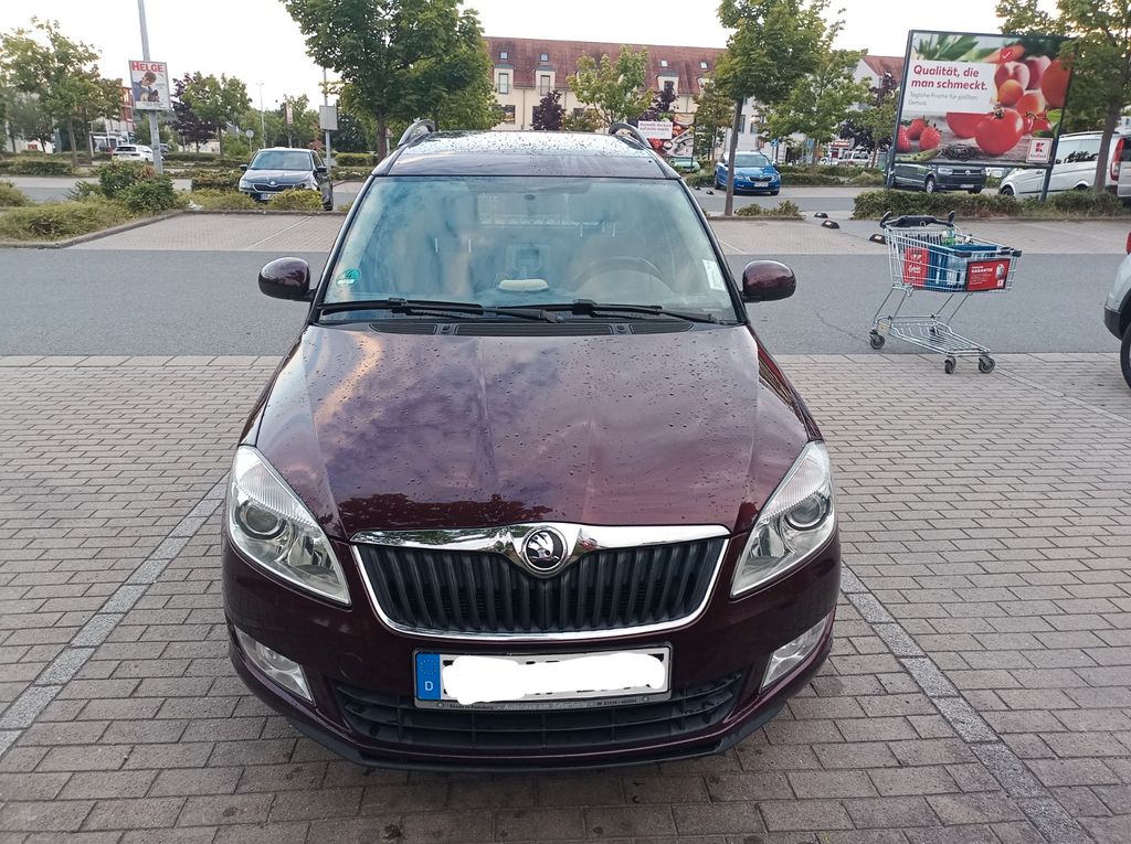 Bild des Angebotes Skoda Roomster 1.2l TSI 77kW Elegance Plus Edition...