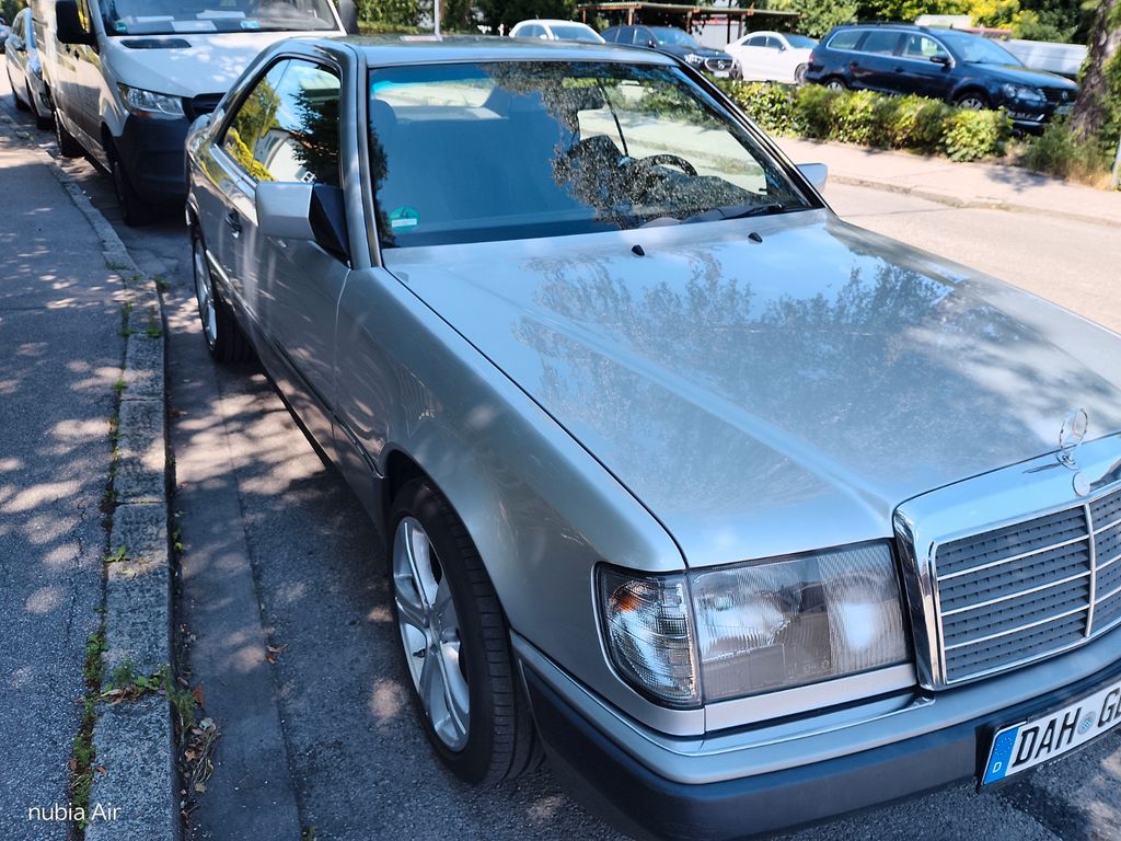 Bild des Angebotes Mercedes-Benz E 230
