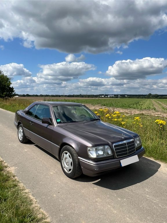 Bild des Angebotes Mercedes-Benz CE 220
