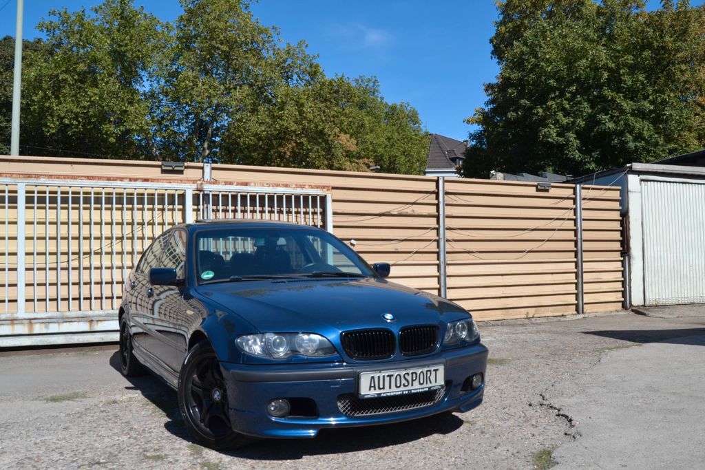 Bild des Angebotes BMW 325i Edition Sport*LEDER*M PAKET*SHZ*eGSD*XENON*