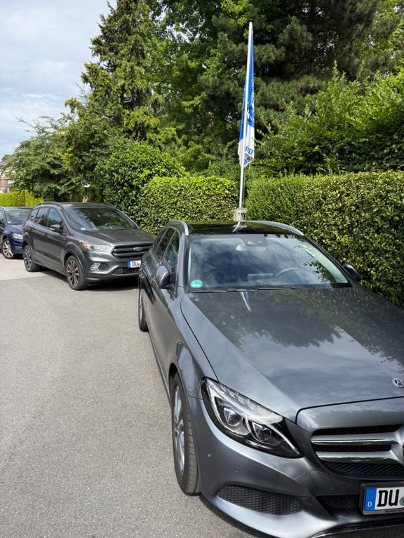 Bild des Angebotes Mercedes-Benz 220