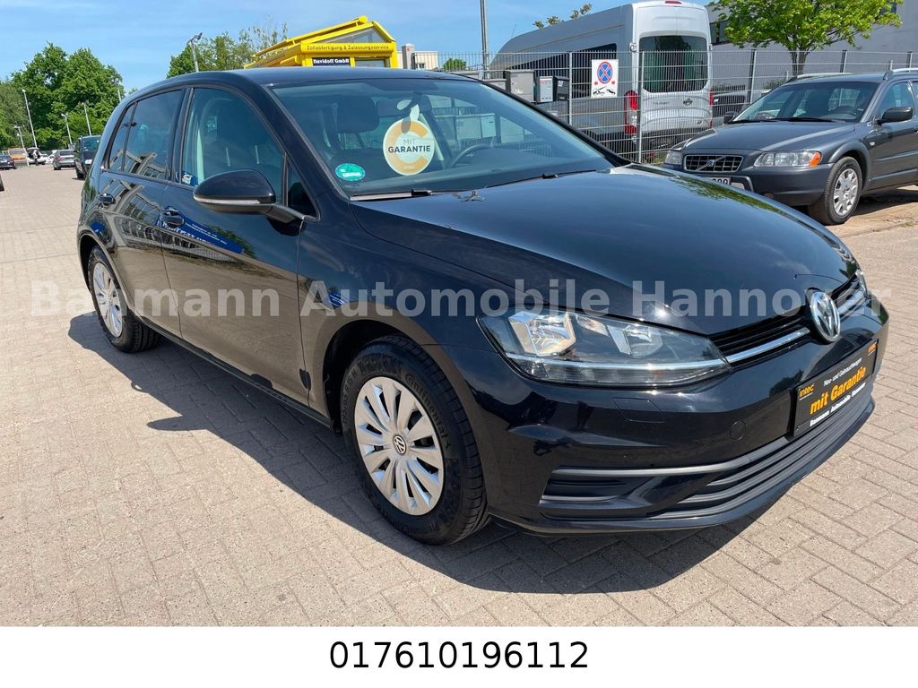 Bild des Angebotes Volkswagen Golf VII Lim. Trendline BMT/Start-Stopp