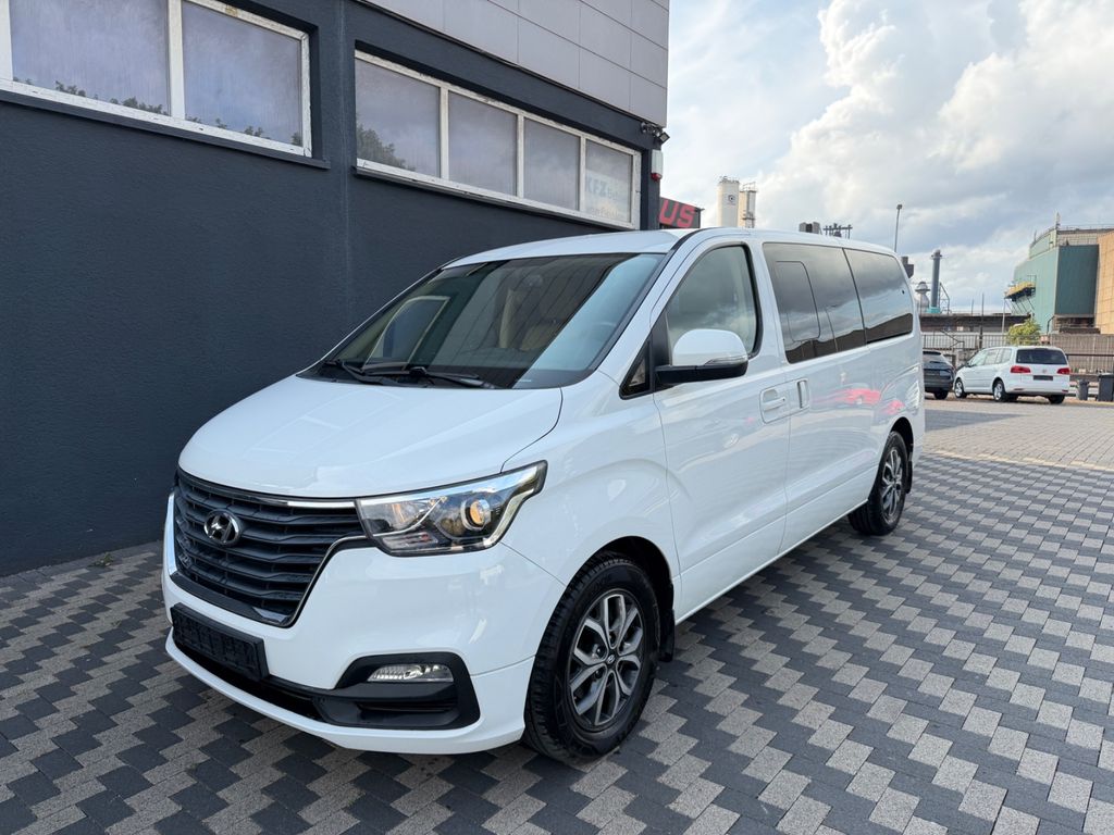 Hyundai H-1 Travel Premium Automatik Leder Navi 8Sitzer