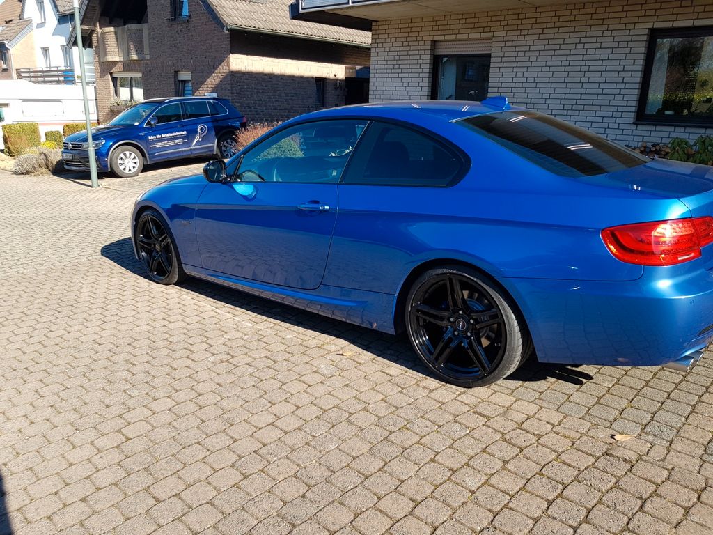 Bild des Angebotes BMW 325i Coupé M Sport Edition M Sport Edition