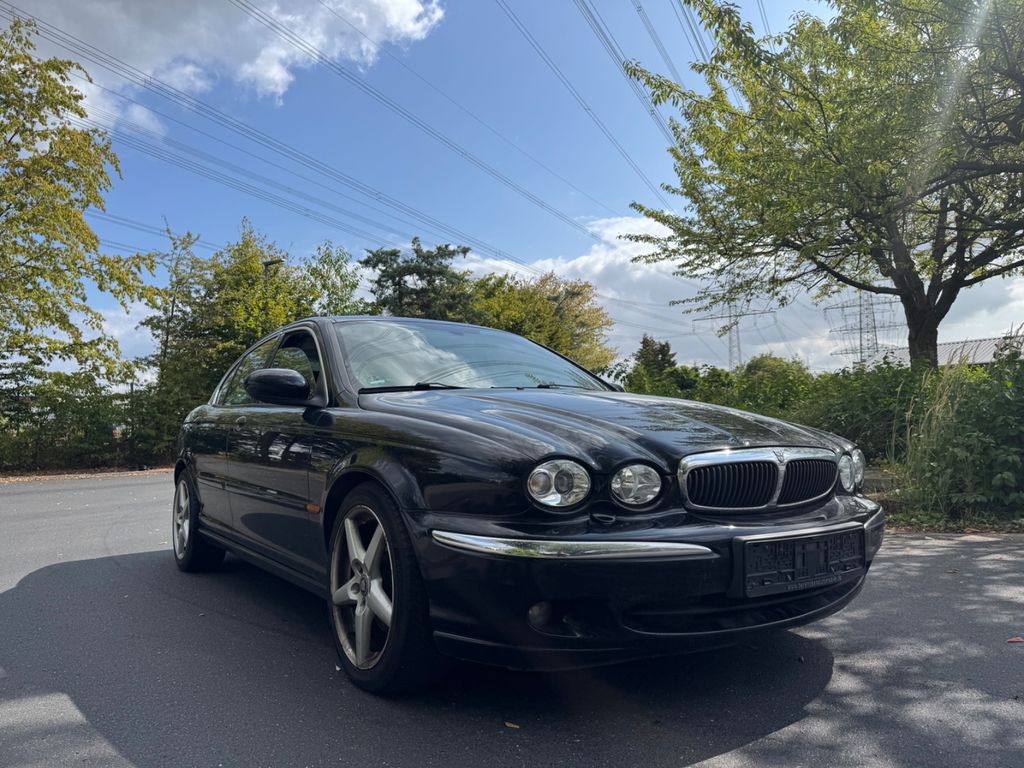 Bild des Angebotes Jaguar X-Type 3.0 V6 Executive NAVI/LEDER/PDC/SHZ/TOP