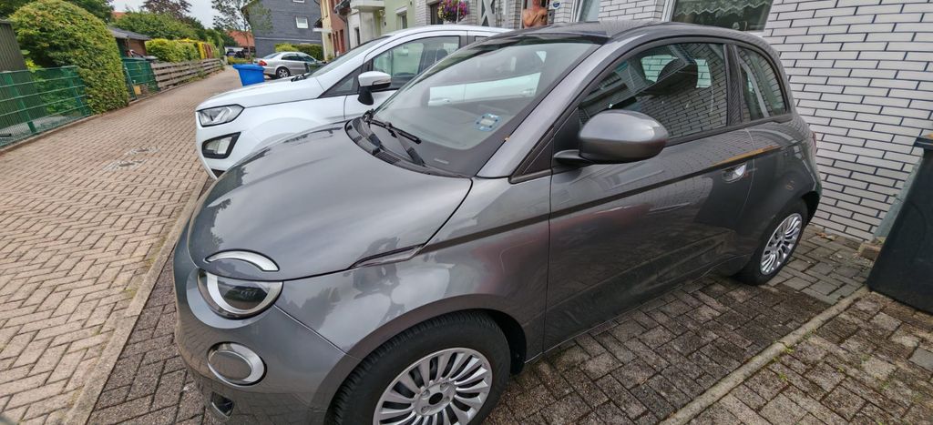 Bild des Angebotes Fiat 500e Ikon