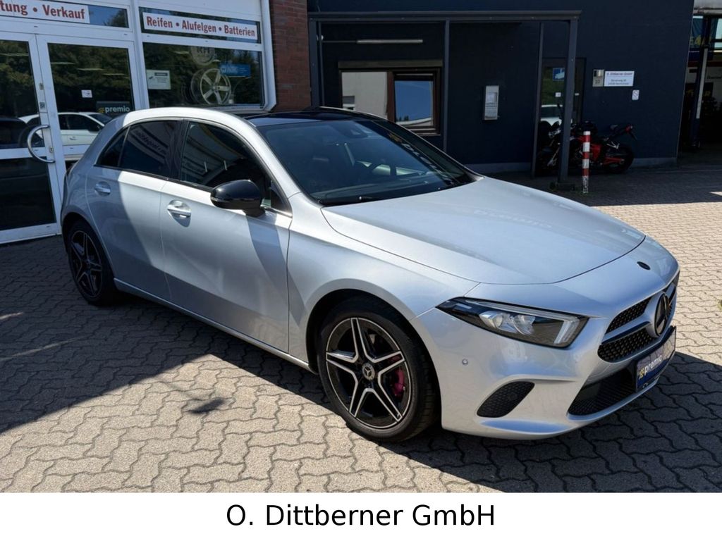 Bild des Angebotes Mercedes-Benz A 180 d 5-Türer SHZ LED Navi Pano