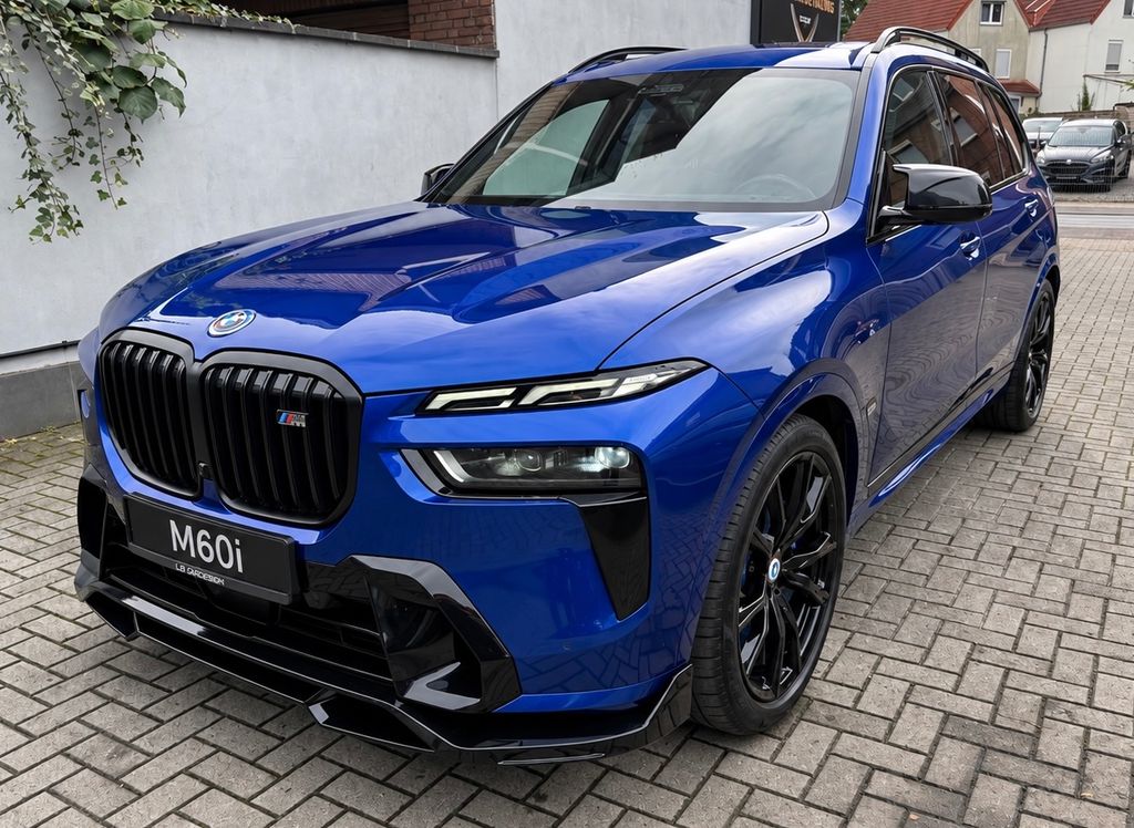 Bild des Angebotes BMW X7 M60i Individual LCi Sky Lounge 5 Zonen Klima