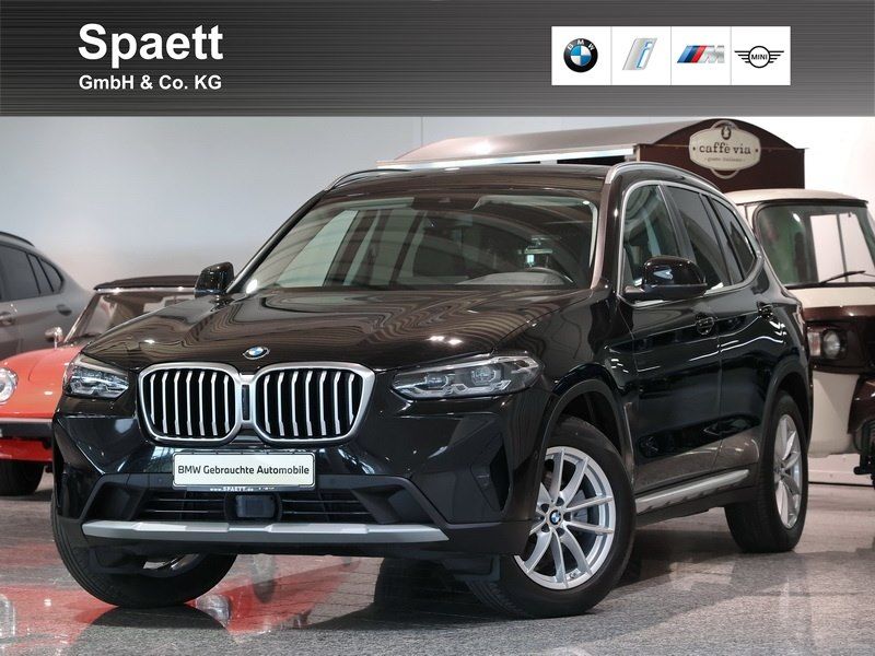 Bild des Angebotes BMW X3 xDrive20i LKHZ Pano. AHK Standheiz. DrivAss