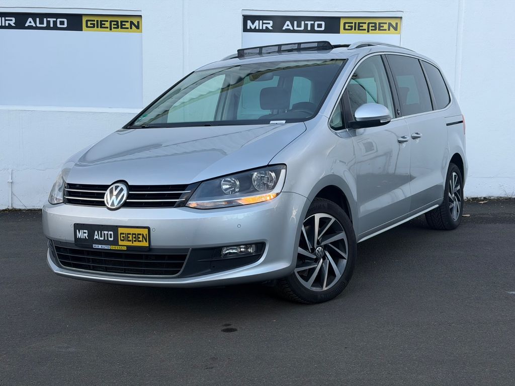 Bild des Angebotes Volkswagen Sharan 2.0 TDI DSG Sound 7Sitz. Panorama PDC NAV