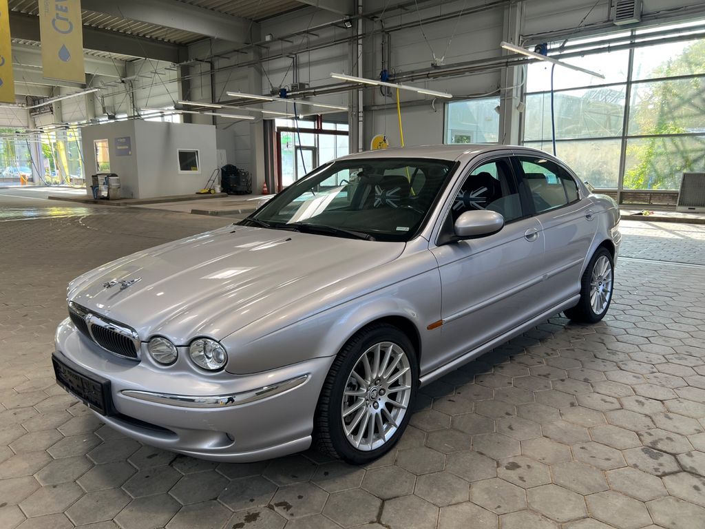 Bild des Angebotes Jaguar X-Type 2.5 Liter V6 Executive 4x4ALLRAD