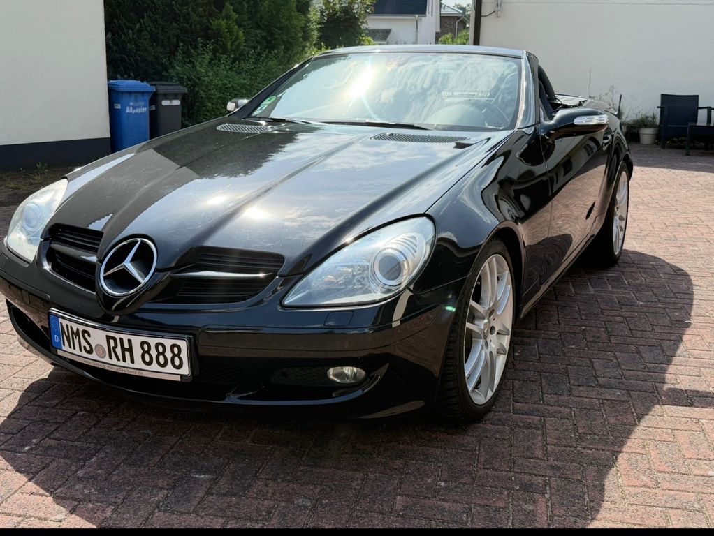 Bild des Angebotes Mercedes-Benz SLK 350 Sport Paket