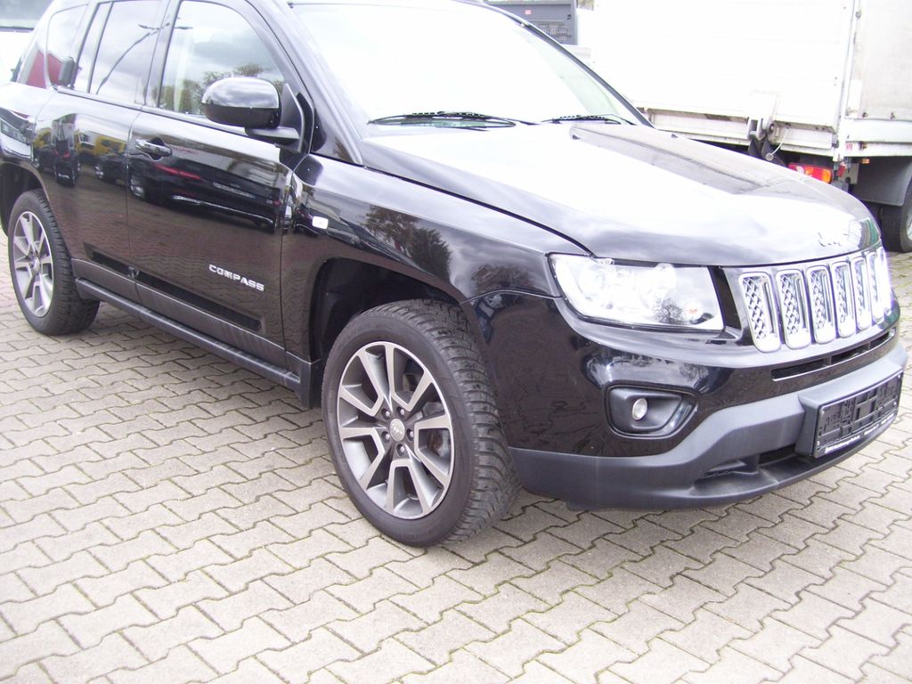 Bild des Angebotes Jeep Compass 2,4 Aut.Navi 4x4 Limited