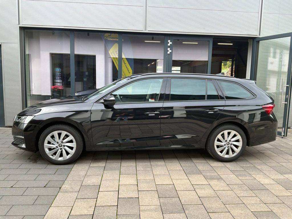 Bild des Angebotes Skoda Octavia Combi 2.0 TDI Selection LED+NAVI+ACC
