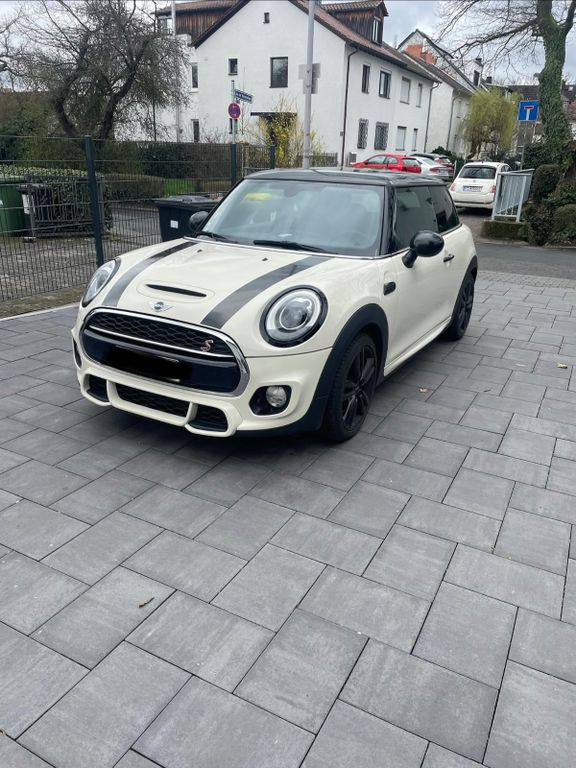 Bild des Angebotes MINI Cooper S JCW Navi 8-fach Pano HK