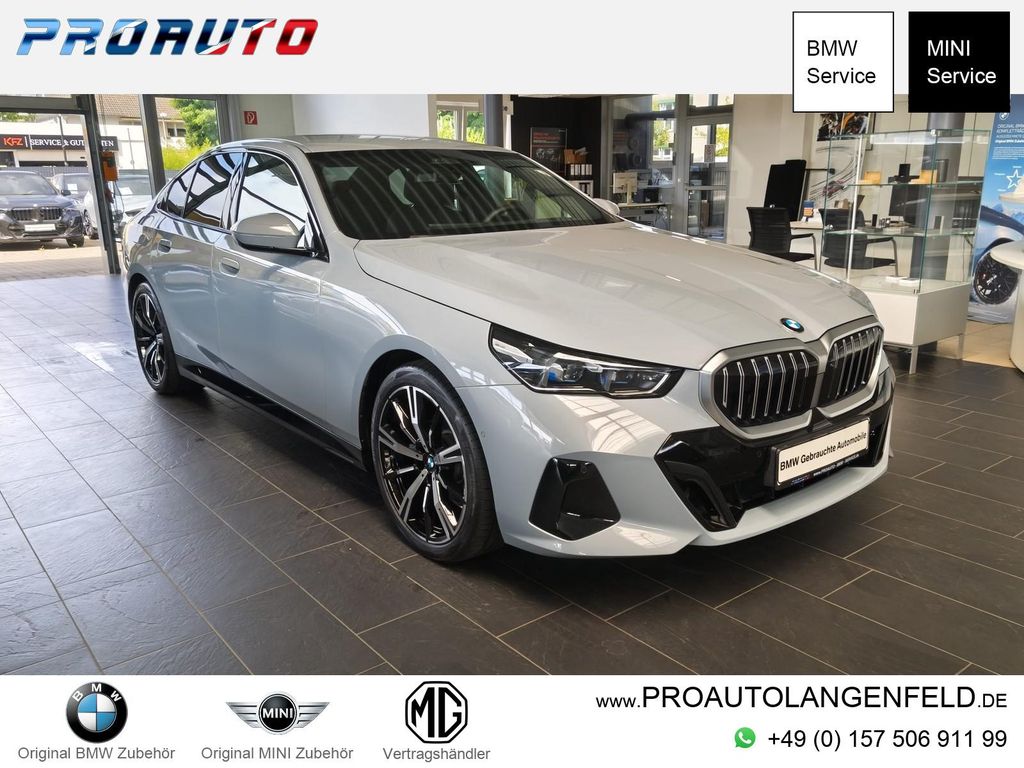 Bild des Angebotes BMW 520i M Sport HK/Dr.As+/360°/20"Alu/HUD/AHK