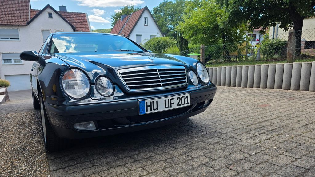 Bild des Angebotes Mercedes-Benz CLK 200 Elegance - Nahe Neuwagenzustand