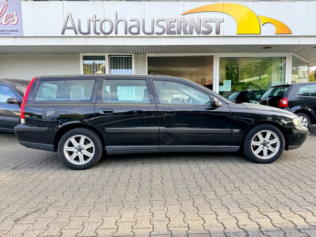 Bild des Angebotes Volvo V70 2.4 Automatik *Leder+GSD+PDC*