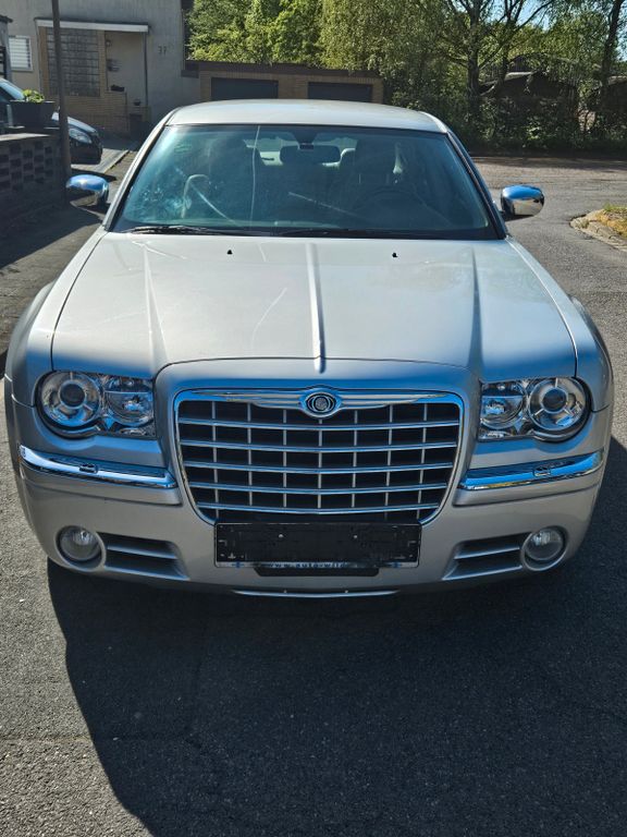 Bild des Angebotes Chrysler 300C 2.7 V6 Autom