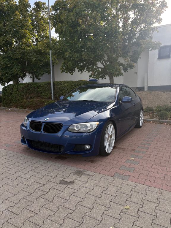 Bild des Angebotes BMW 325i Coupé M Sport Edition