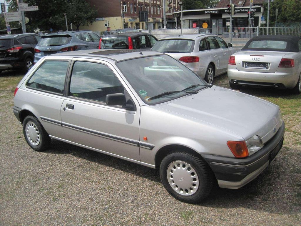 Ford Fiesta -Champ-1HD-OLDTIMER-RENTNER-TÜV NEU
