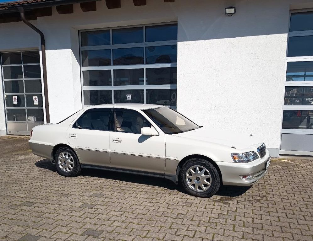Bild des Angebotes Toyota Crown