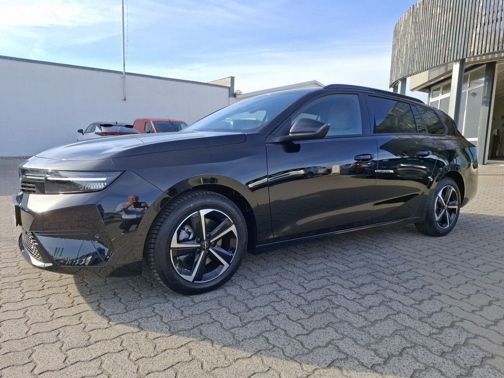 Opel Astra L Sports Tourer 1.2 GS AHK FACEL. LED 360°