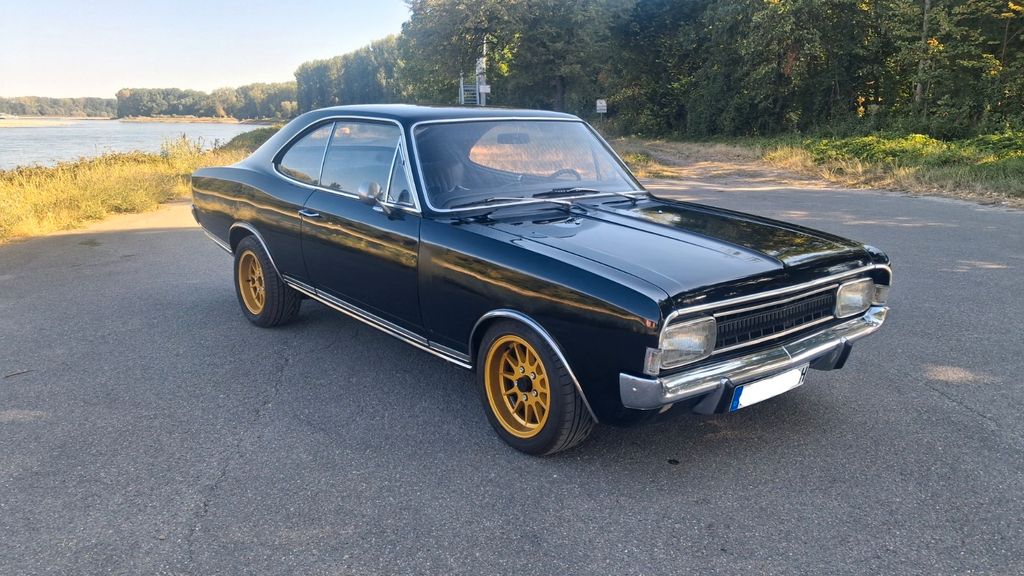 Bild des Angebotes Opel Commodore A Coupé