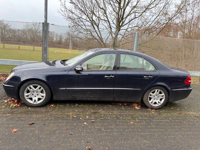 Bild des Angebotes Mercedes-Benz E 280 CDI 4MATIC ELEGANCE Elegance