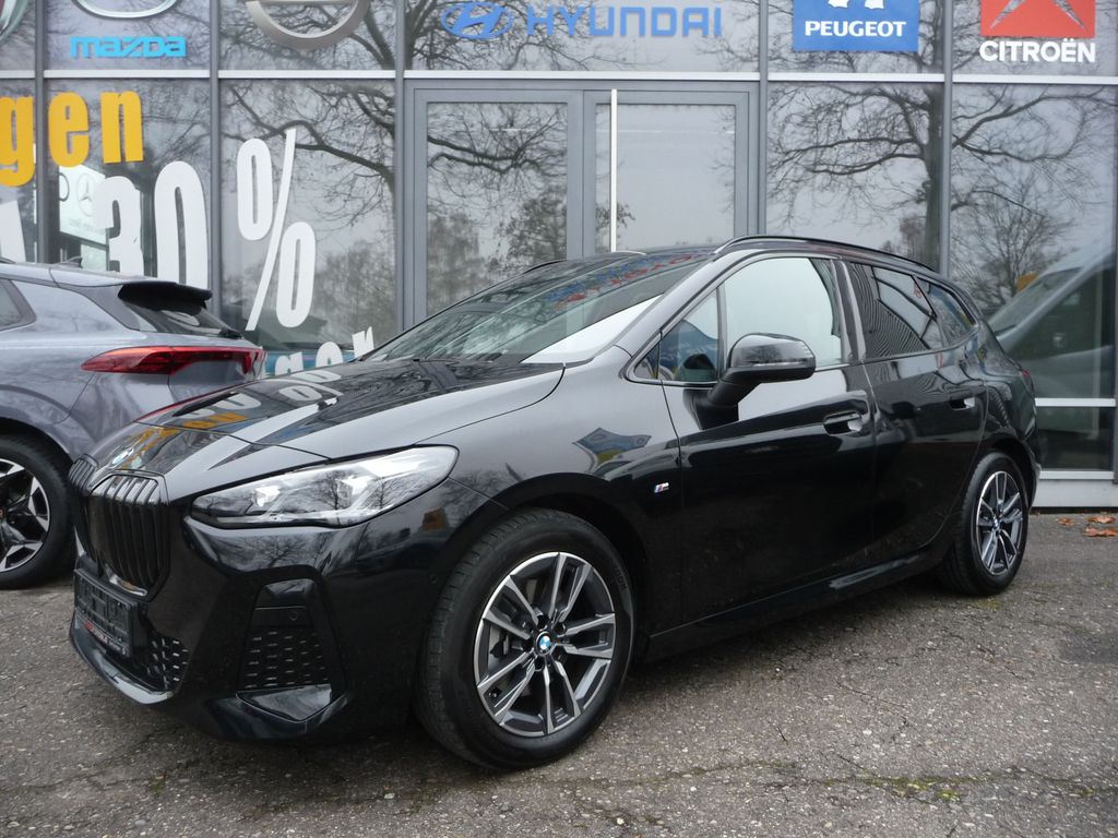 Bild des Angebotes BMW 220i Active Tourer M Sport AT/PANO/AHK/Alcantara