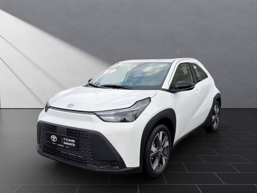 Bild des Angebotes Toyota Aygo X X Active 1.5 Hybrid*Sitzheizung*Sofort*