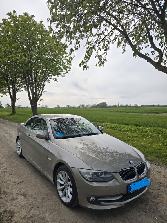 Bild des Angebotes BMW 325i Cabrio -