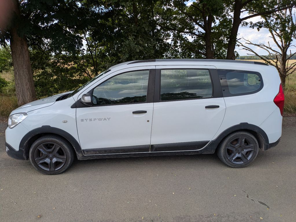 Bild des Angebotes Dacia Lodgy Stepway Celebration 7 Sitze Navi Klima