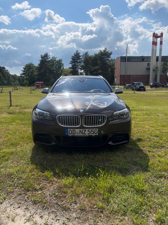 Bild des Angebotes BMW M550d xDrive Touring A M