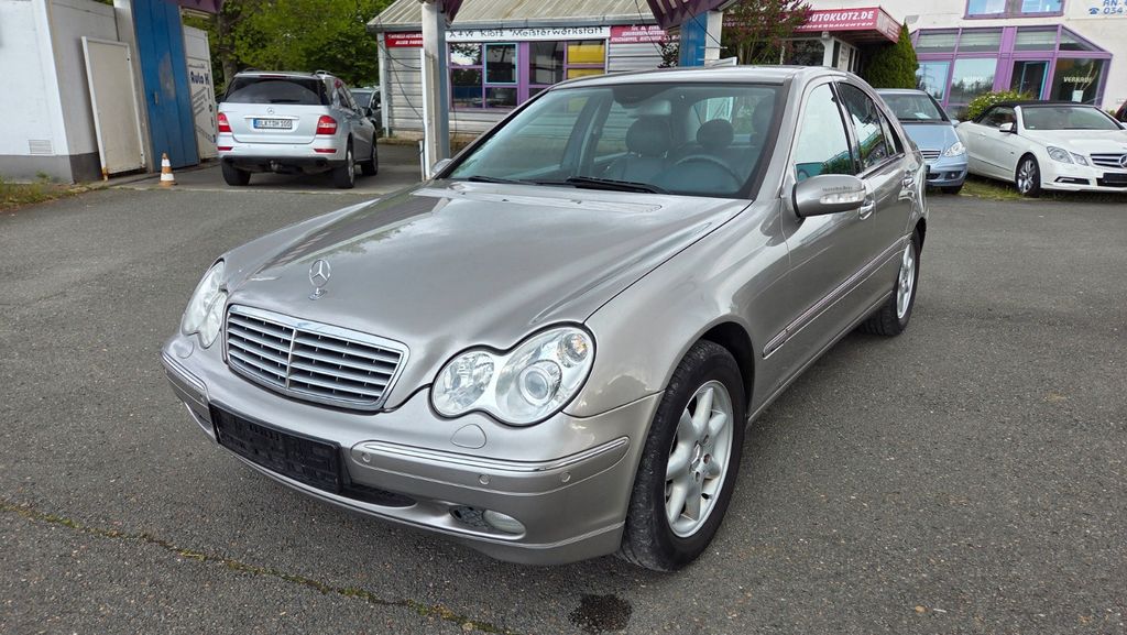 Bild des Angebotes Mercedes-Benz C 240 4MATIC AVANTGARDE TÜV NEU