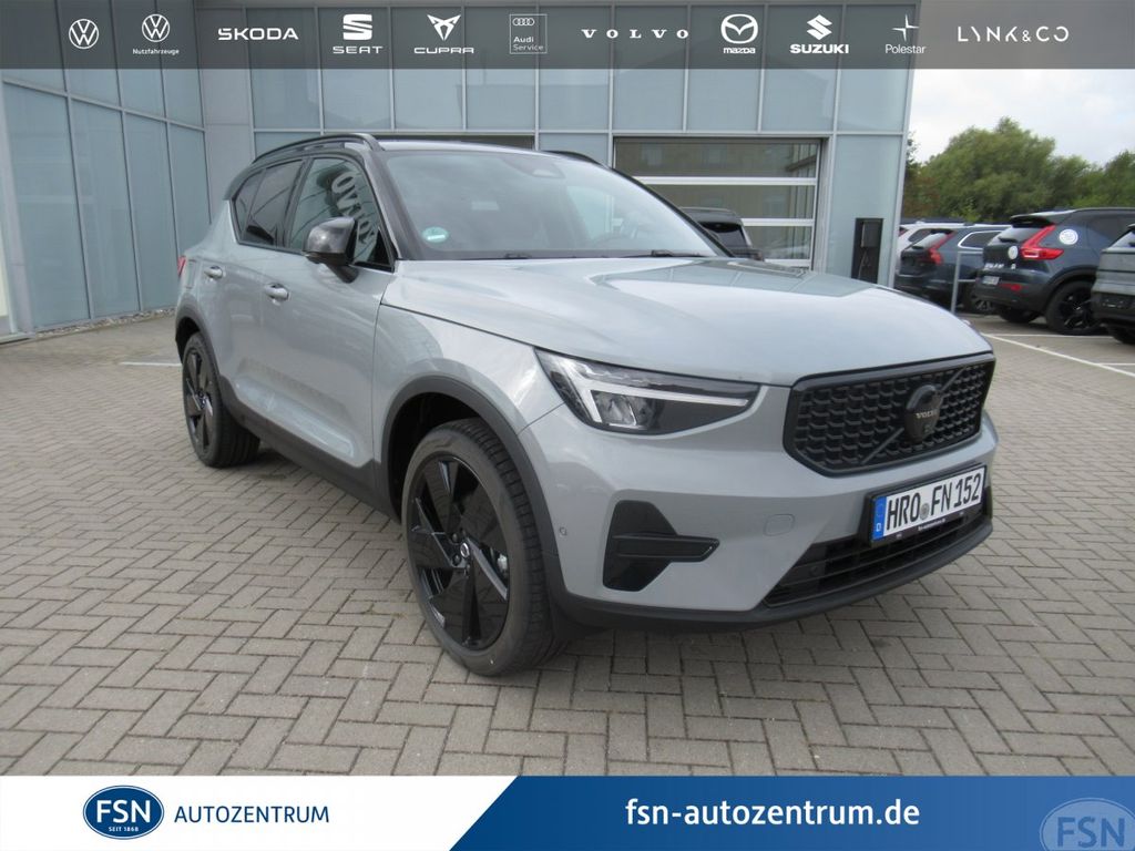 Bild des Angebotes Volvo XC40 B3 Benzin Plus Black Edition Automatik